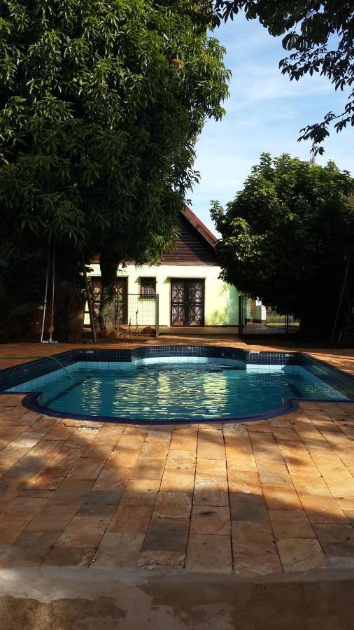 Casa Folks - Bed And Breakfast Puerto Iguazu Exterior photo
